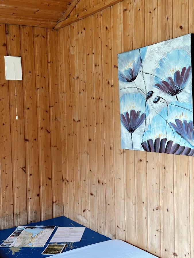 Loken Camping - Trivelig Og Idyllisk Ved Vannet Hotel Olden Kültér fotó