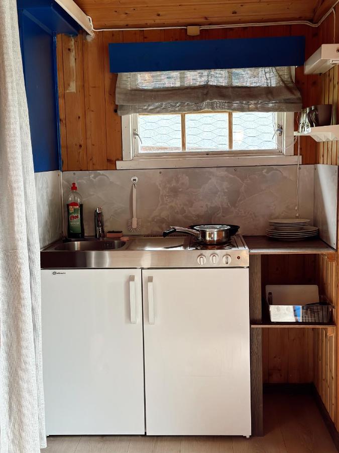 Loken Camping - Trivelig Og Idyllisk Ved Vannet Hotel Olden Kültér fotó